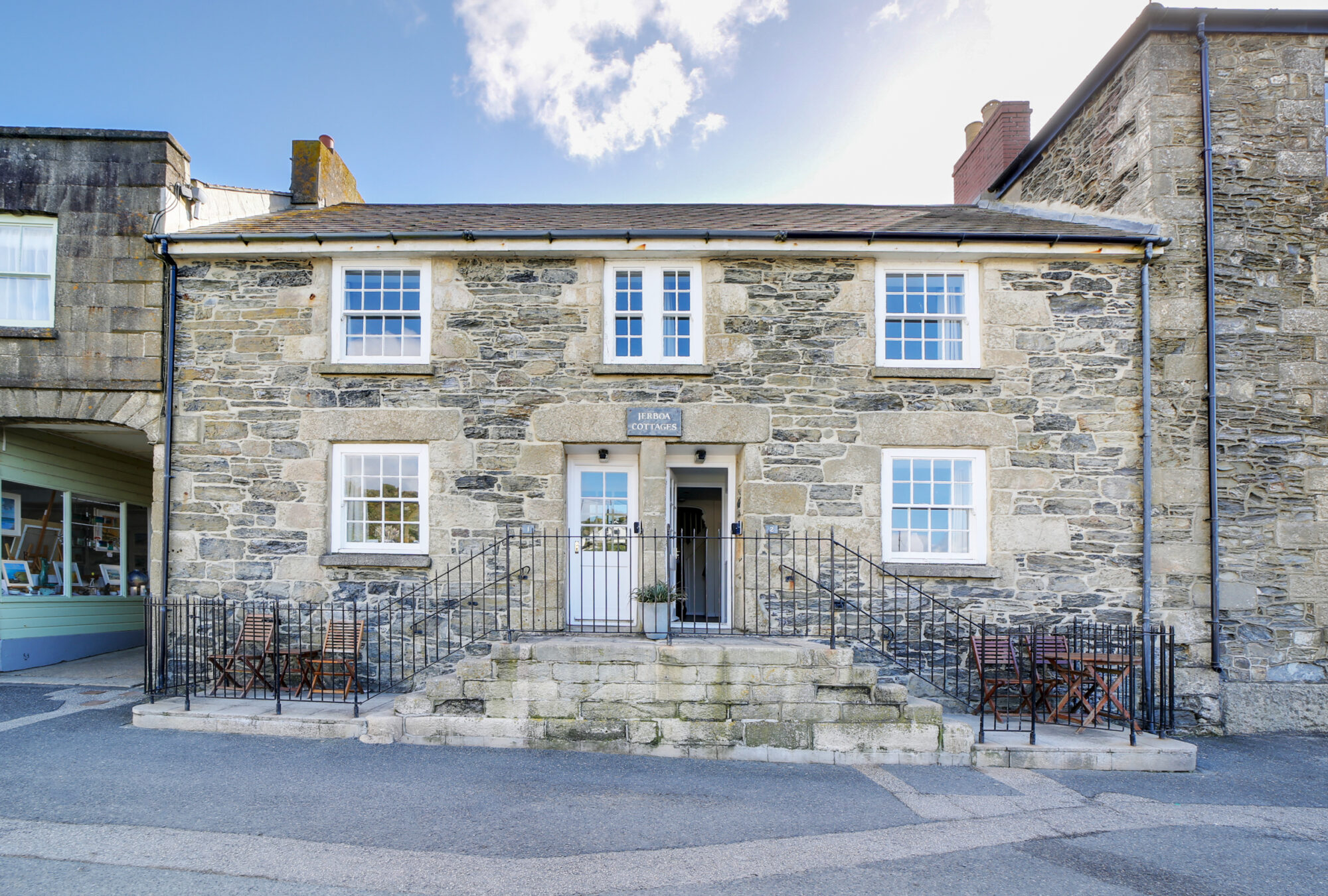 2 Jerboa Cottages, Porthleven