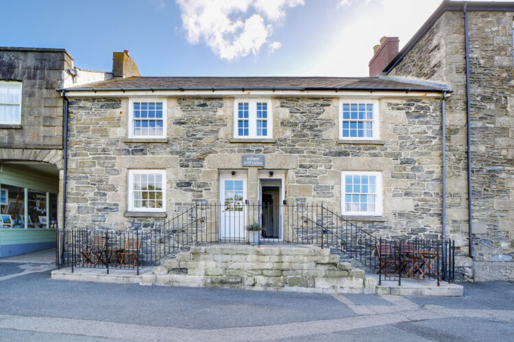 2 Jerboa Cottages, Porthleven