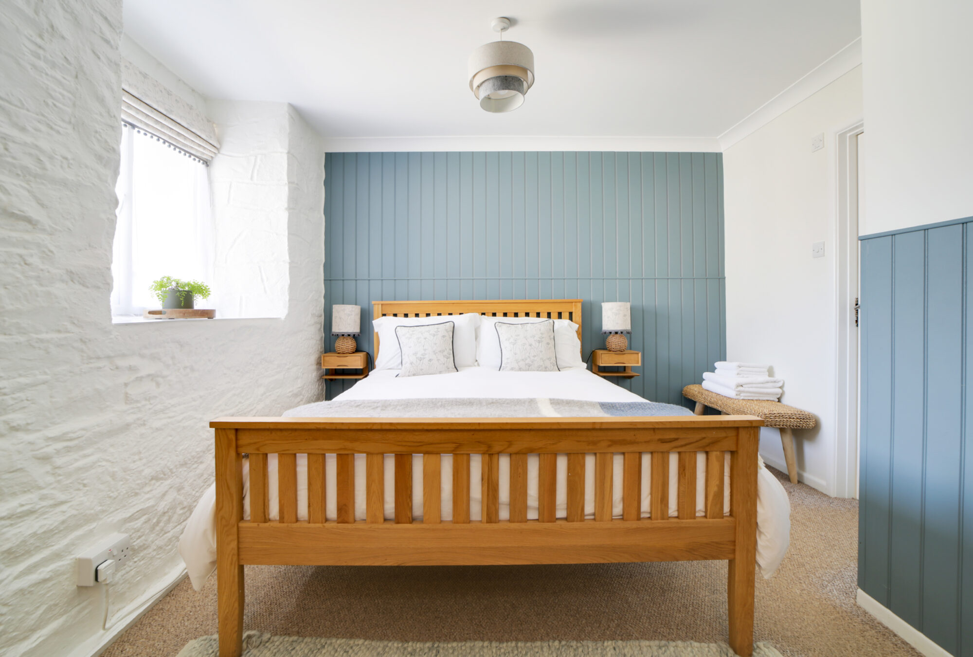 Customs House Loft, Porthleven - interiors