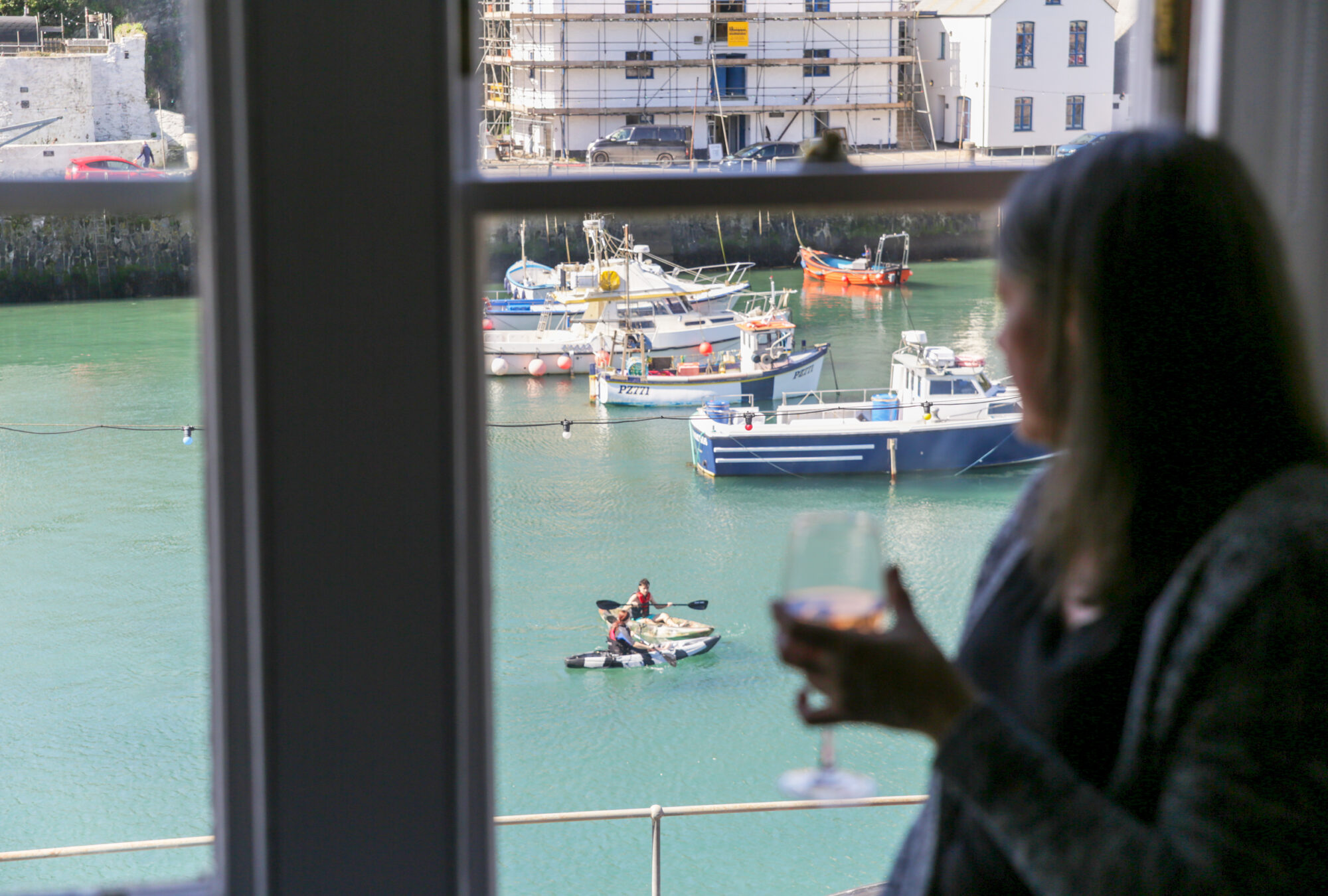 Customs House Loft, Porthleven - interiors