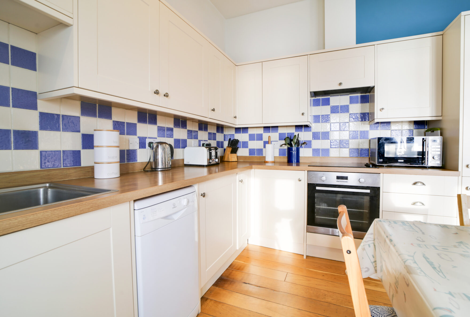 Fishermans Loft, Porthleven - Interiors