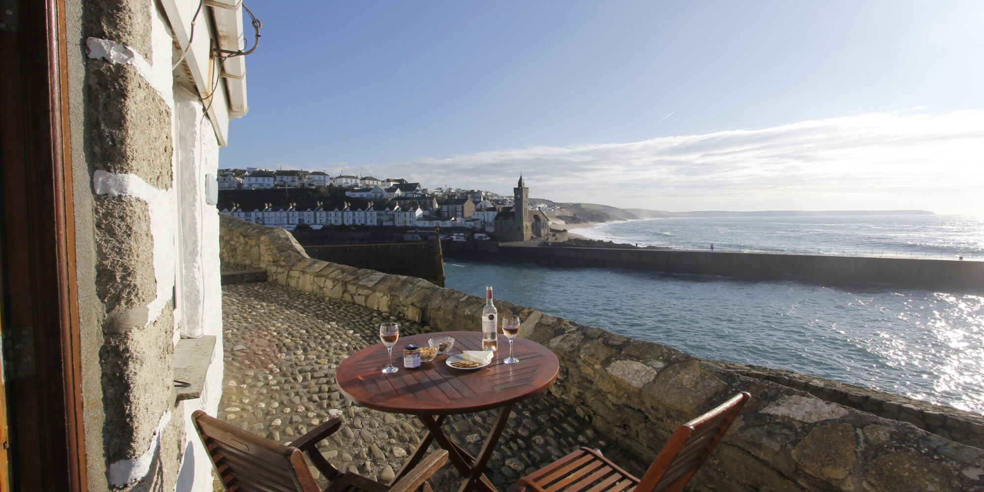 Fishermans Loft, Porthleven - Interiors