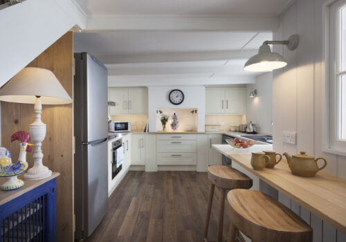 Gull's Way holiday cottage Porthleven interiors exteriors