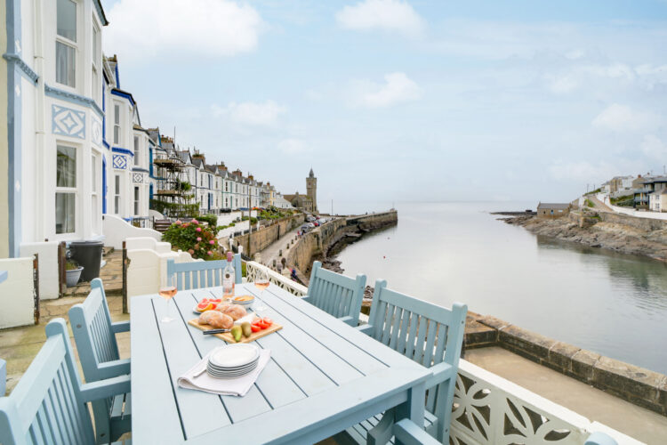 Harbour Cottage, Porthleven - interiors
