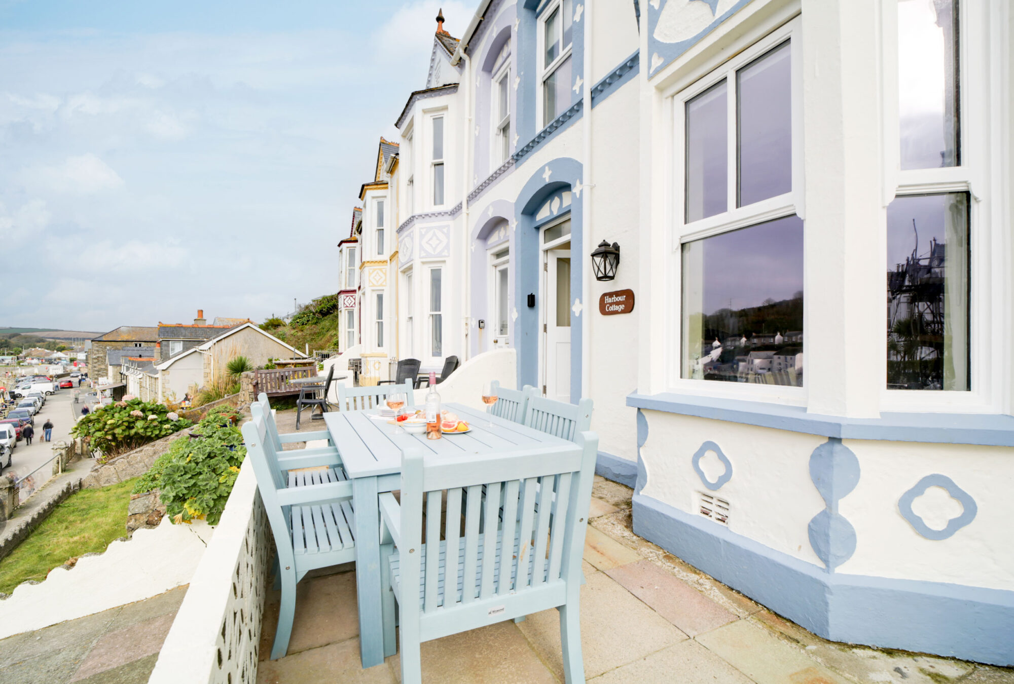Harbour Cottage, Porthleven - interiors