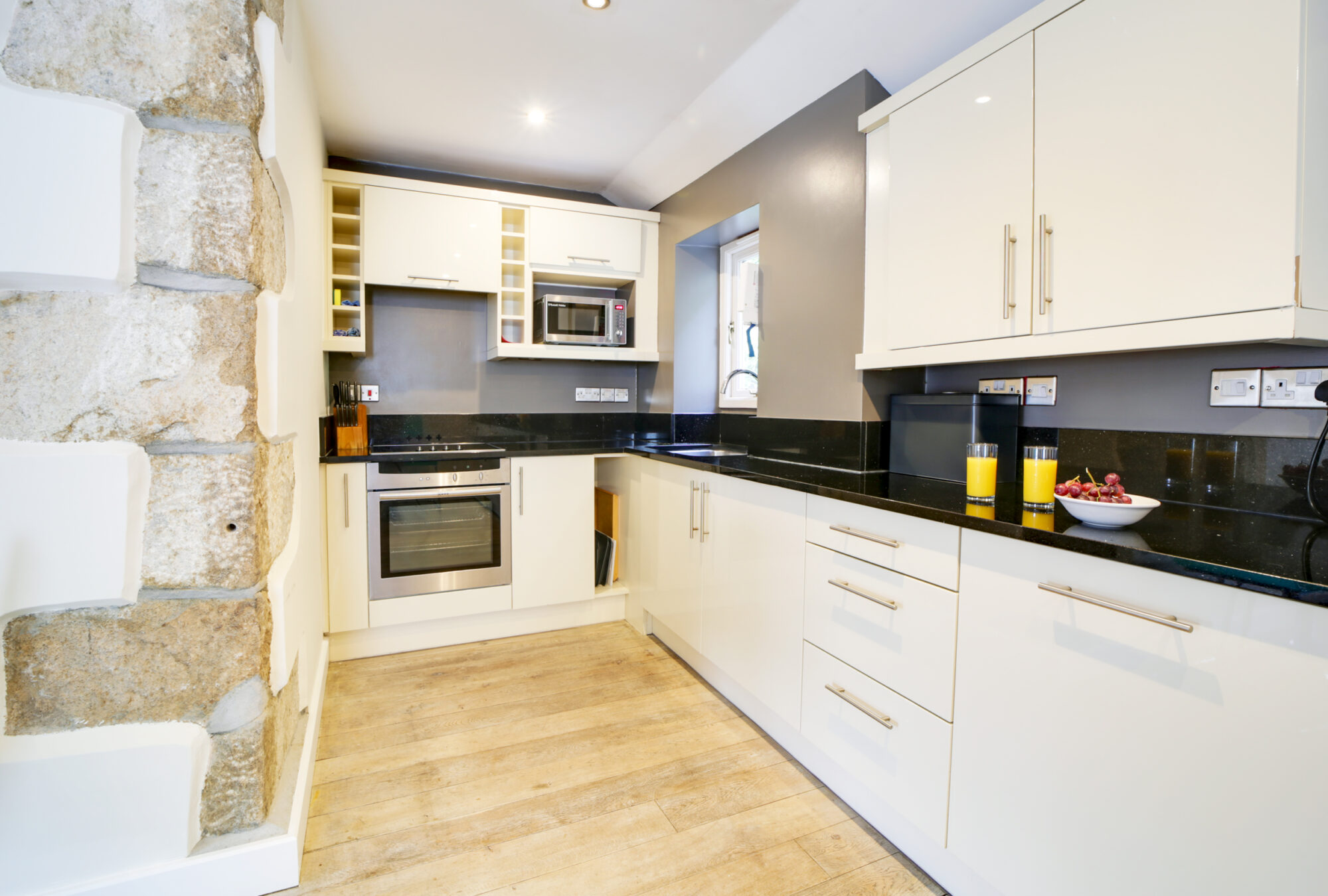 Harbour View Cottage, Porthleven - interiors