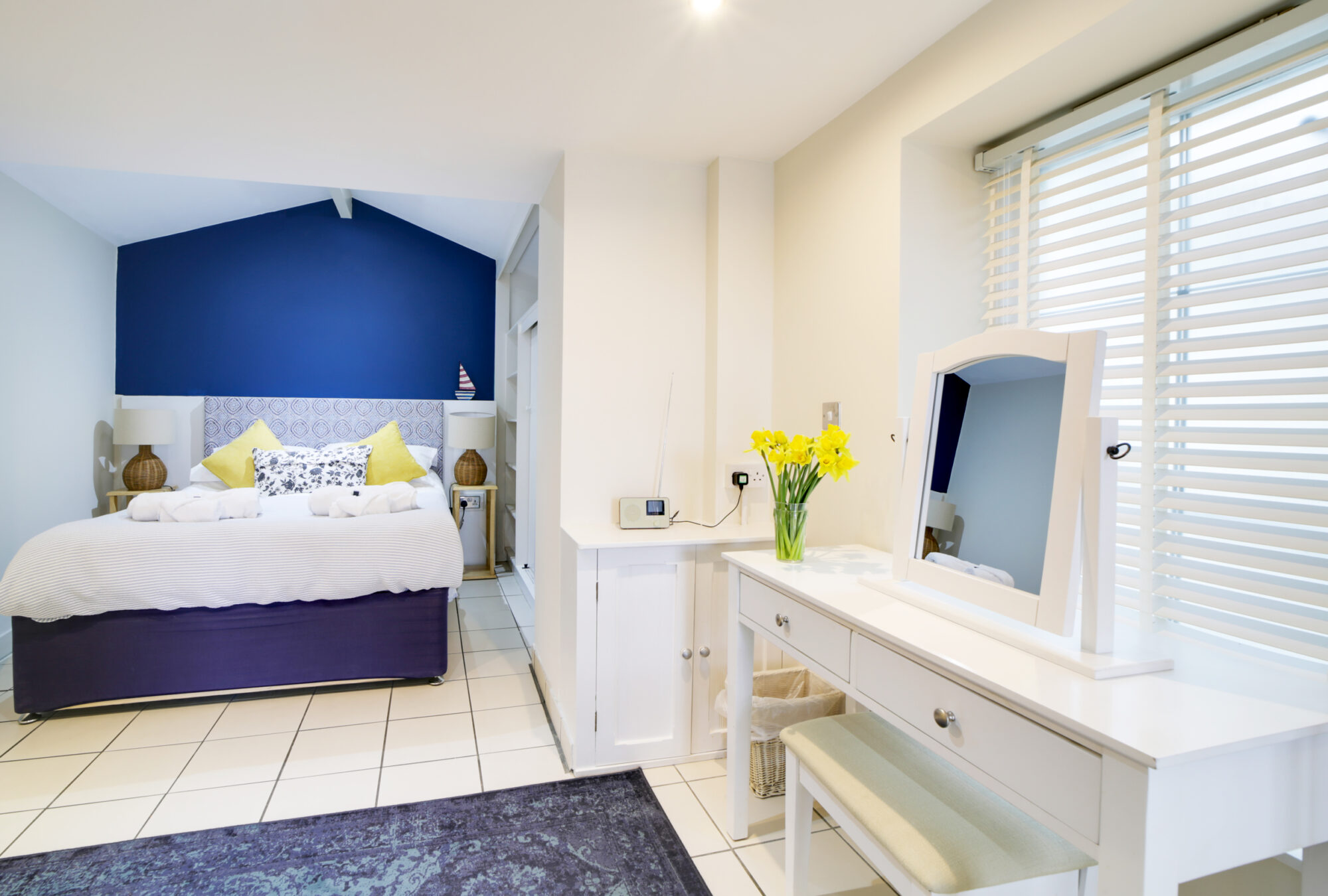 Harbour View Cottage, Porthleven - interiors