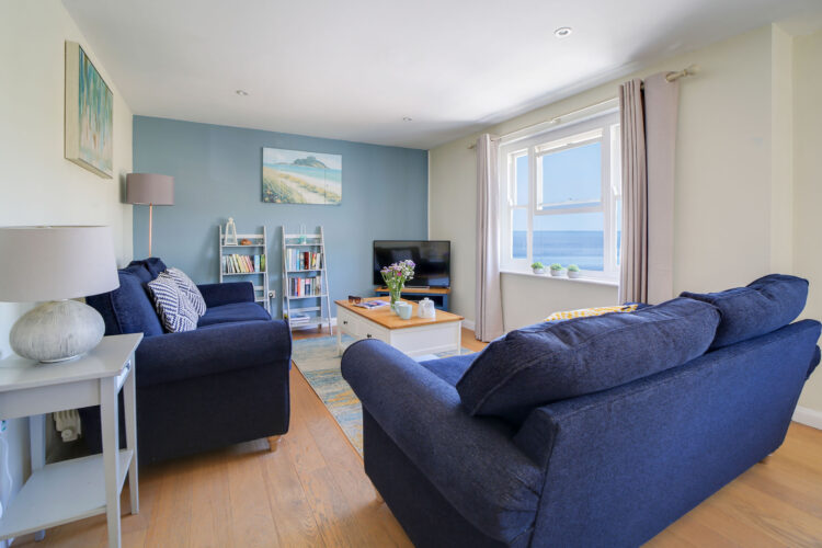 Harbourside, Porthleven - interiors