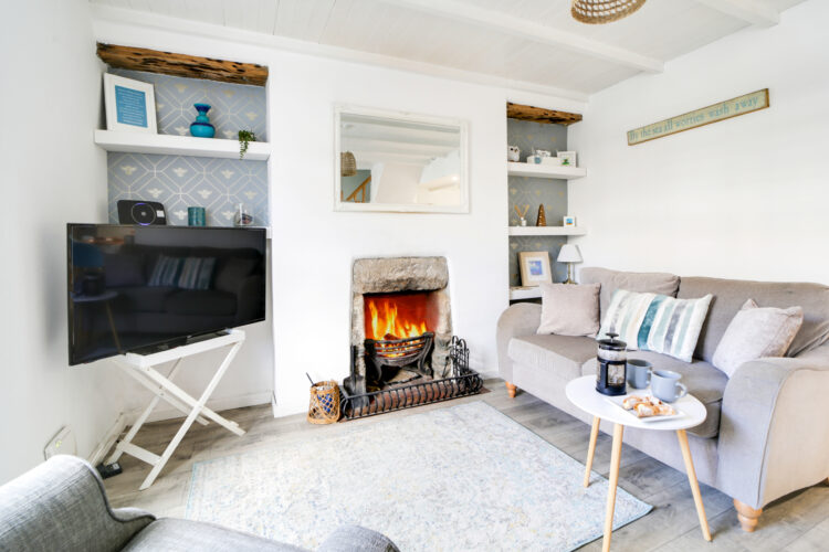 Honeypot Cottage, Porthleven - interiors