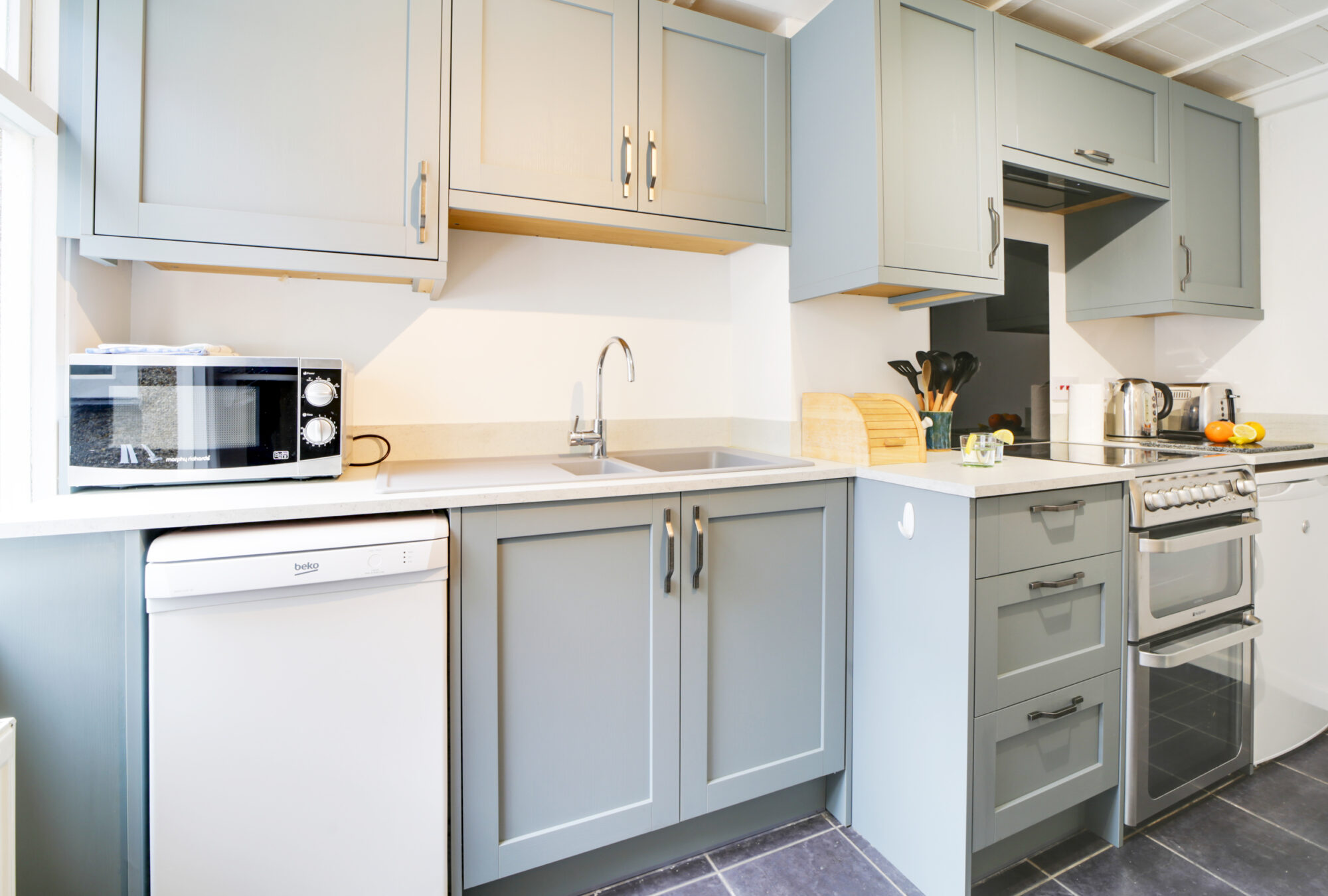 Honeypot Cottage, Porthleven - interiors