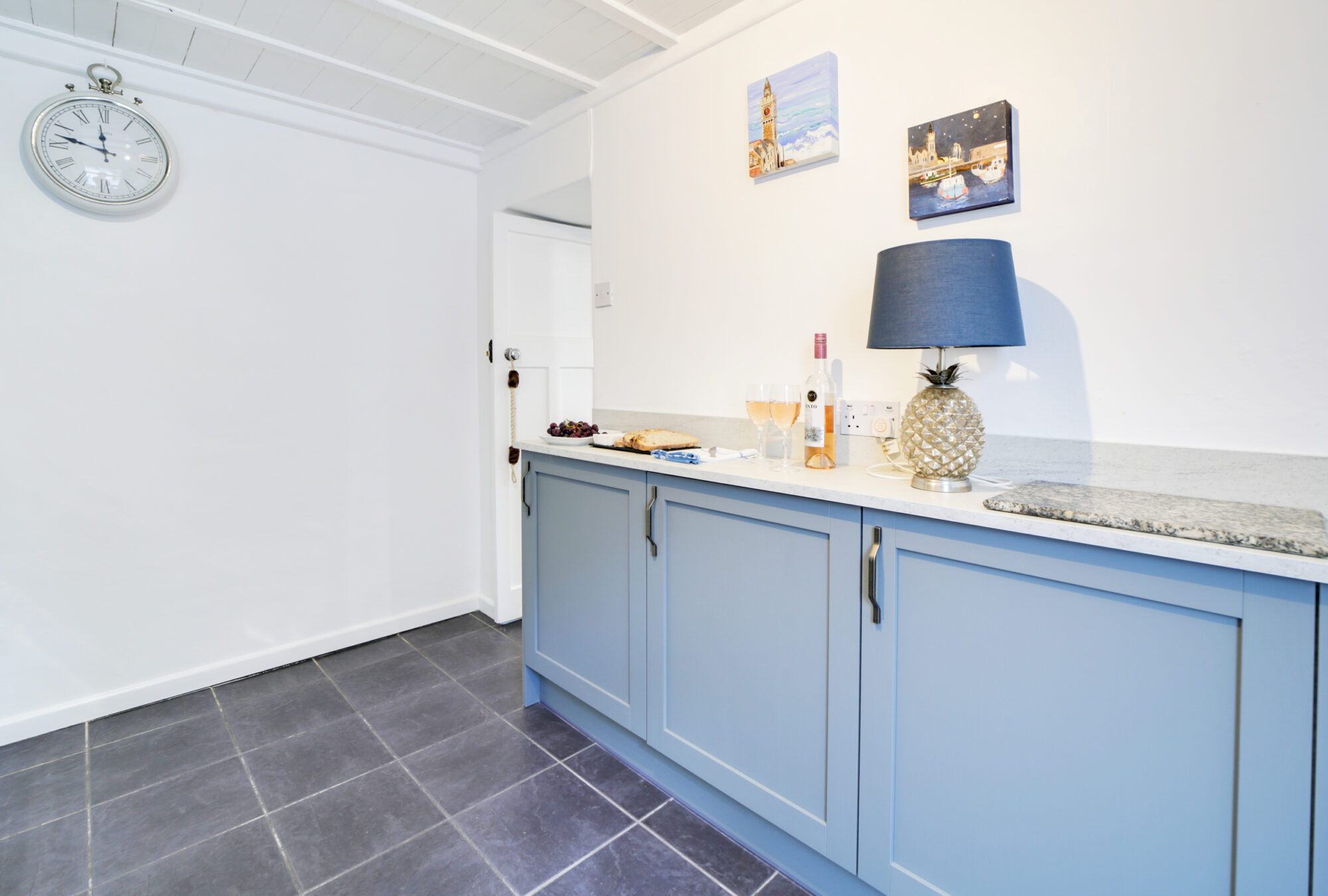 Honeypot Cottage, Porthleven - interiors
