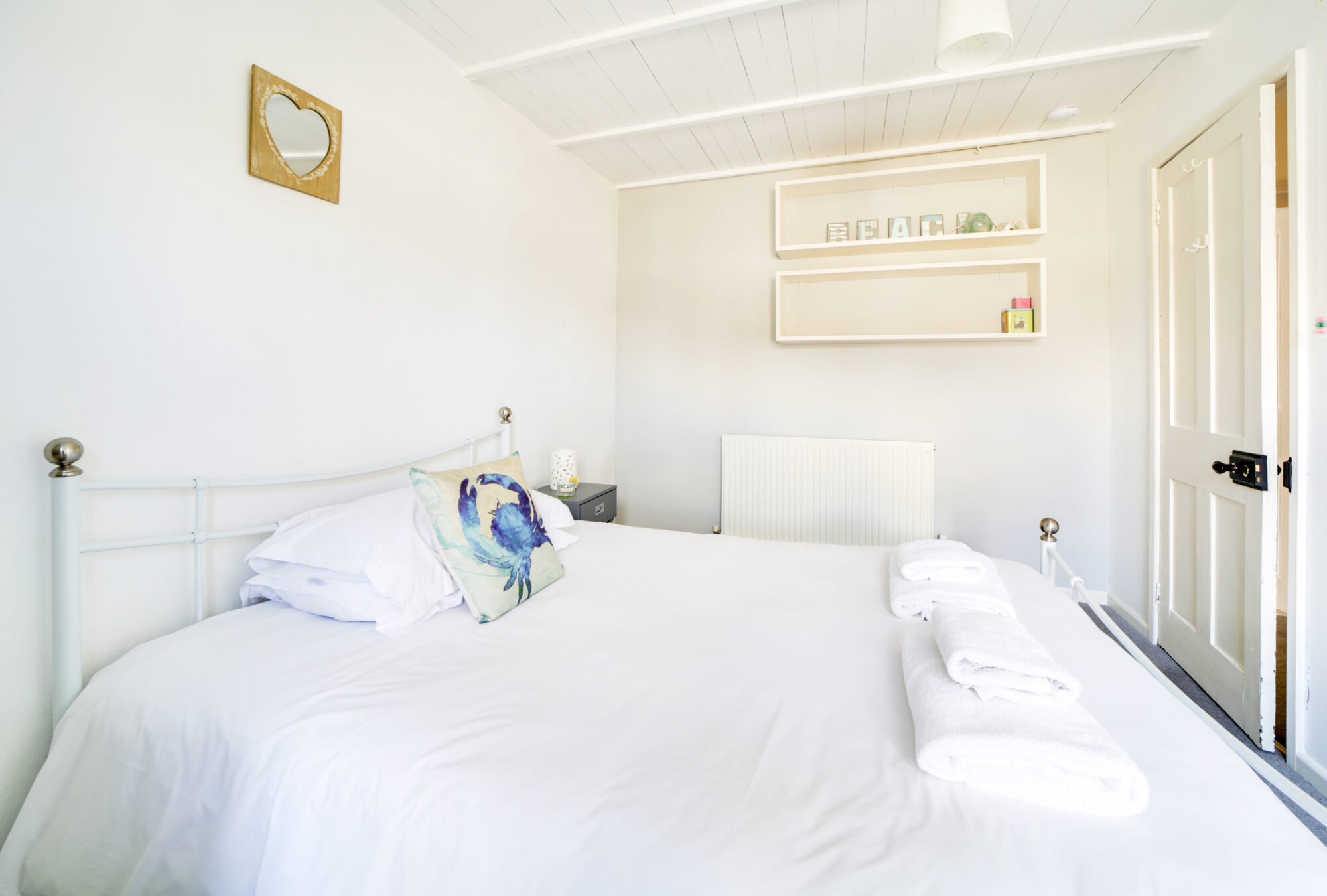 Honeypot Cottage, Porthleven - interiors