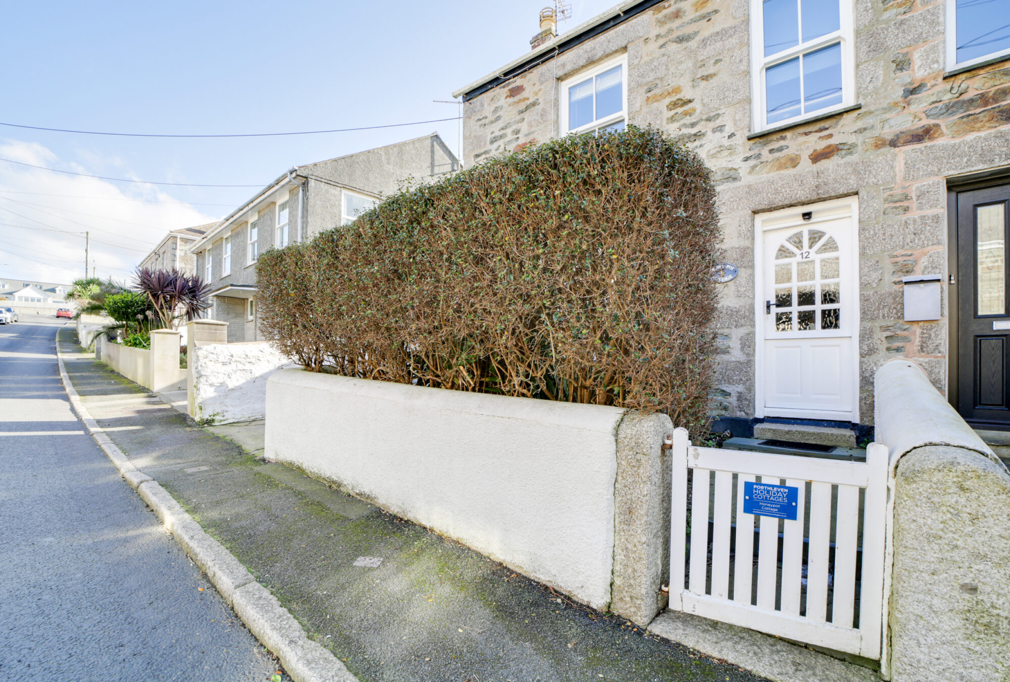 Honeypot Cottage, Porthleven - interiors