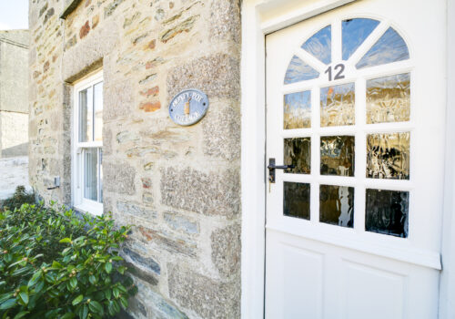 Honeypot Cottage, Porthleven - interiors