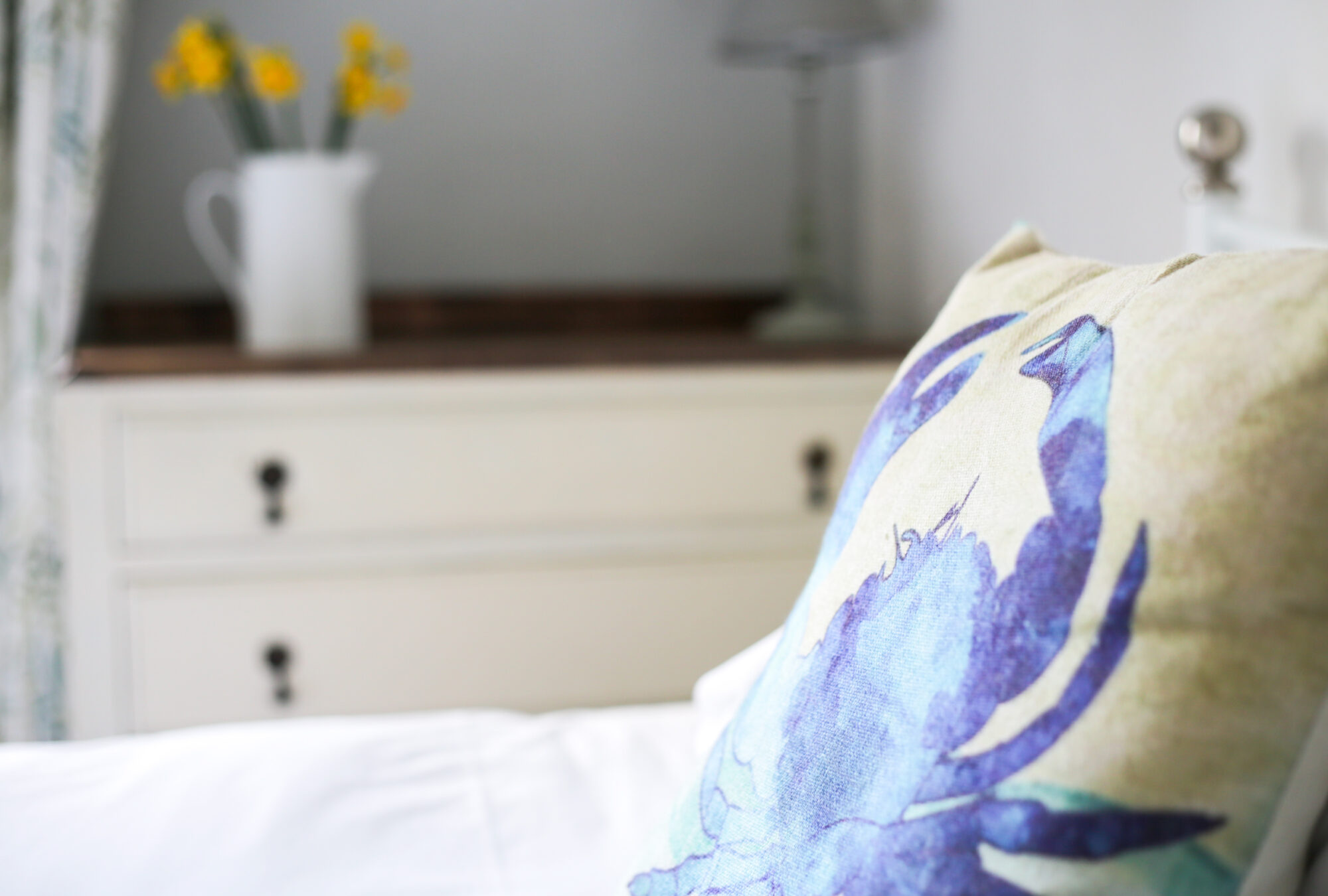 Honeypot Cottage, Porthleven - interiors