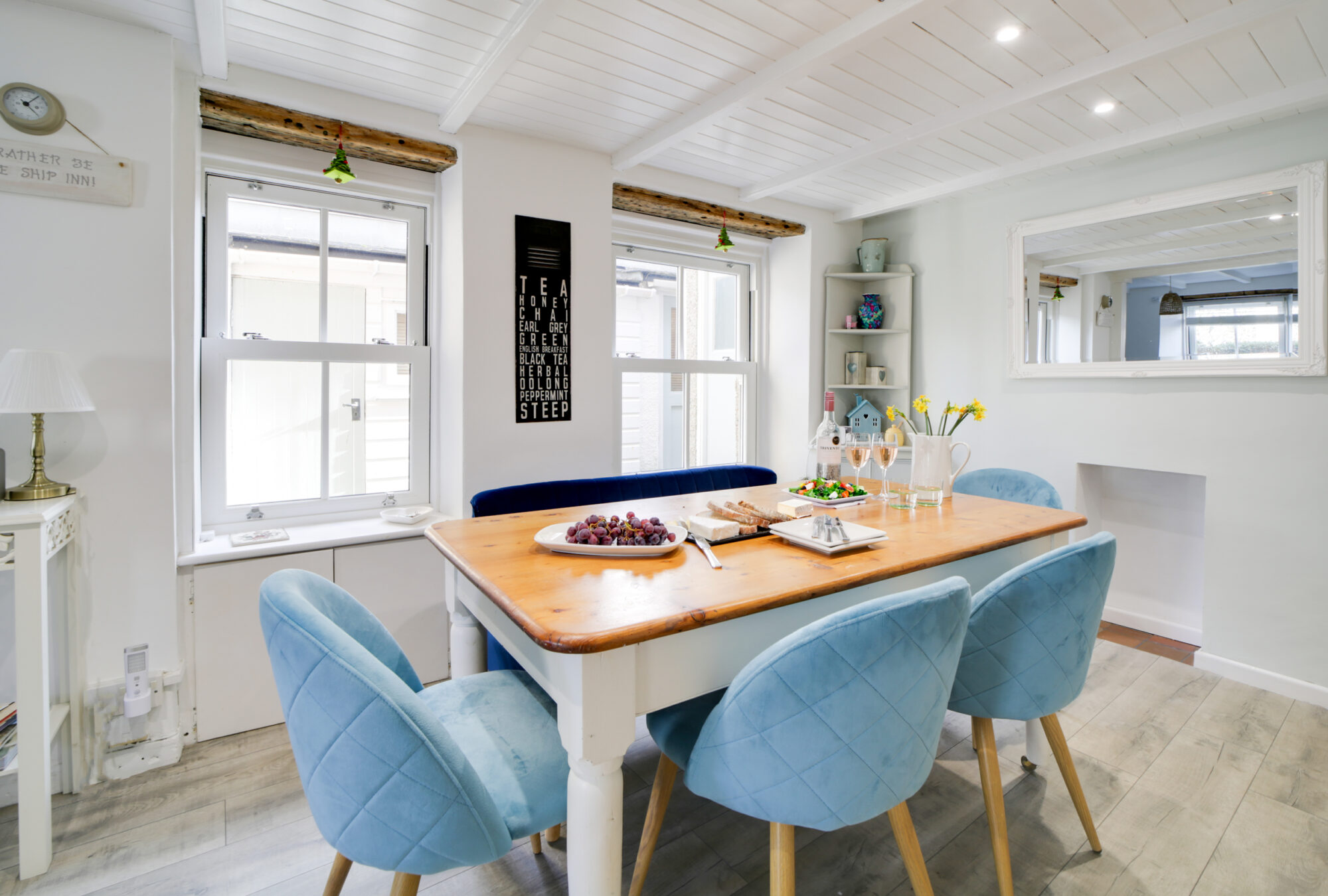 Honeypot Cottage, Porthleven - interiors