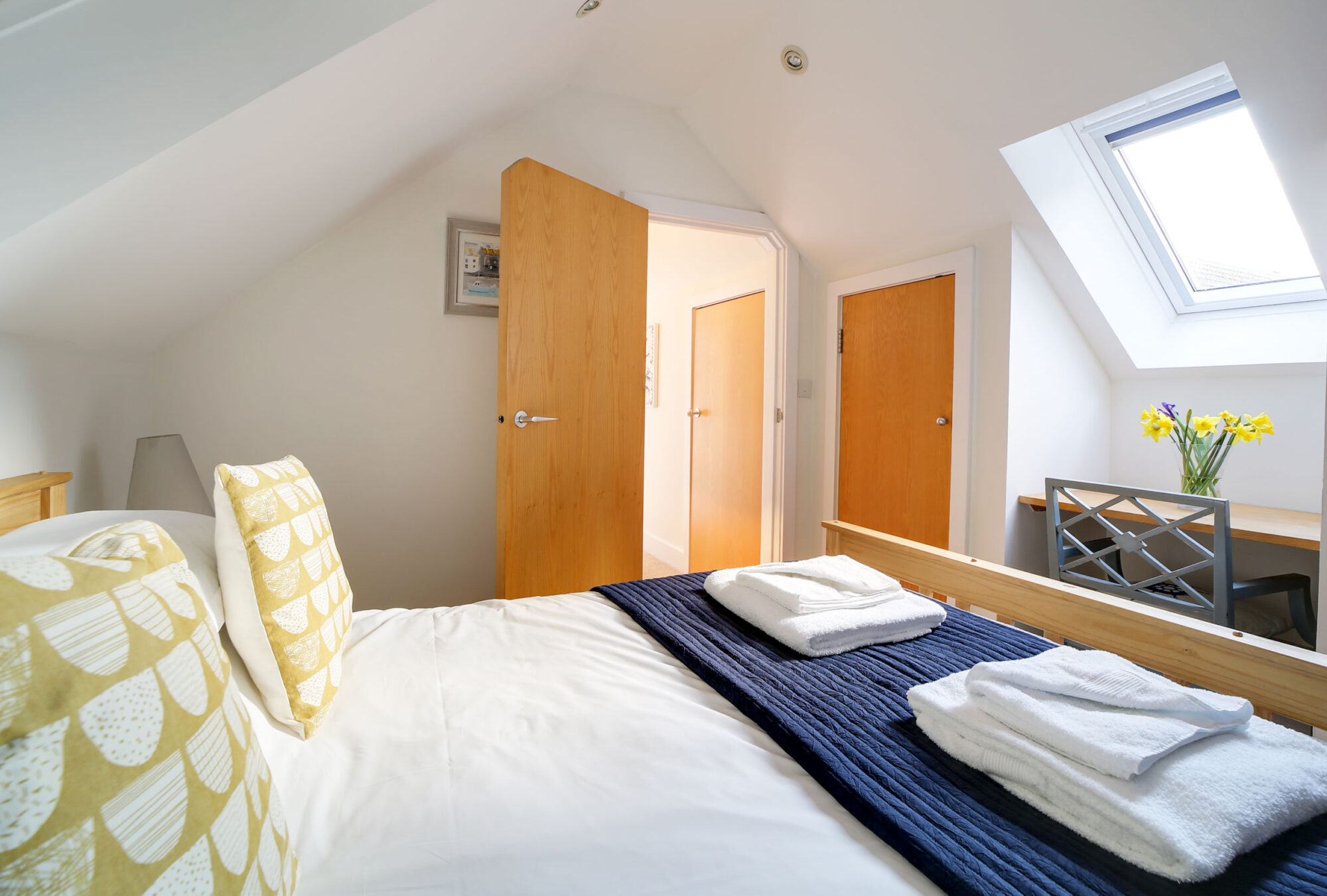 Mackerel Loft, Portheven - Interiors