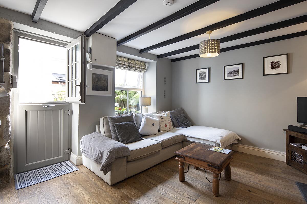 Oyster Cottage, Porthleven - interiors