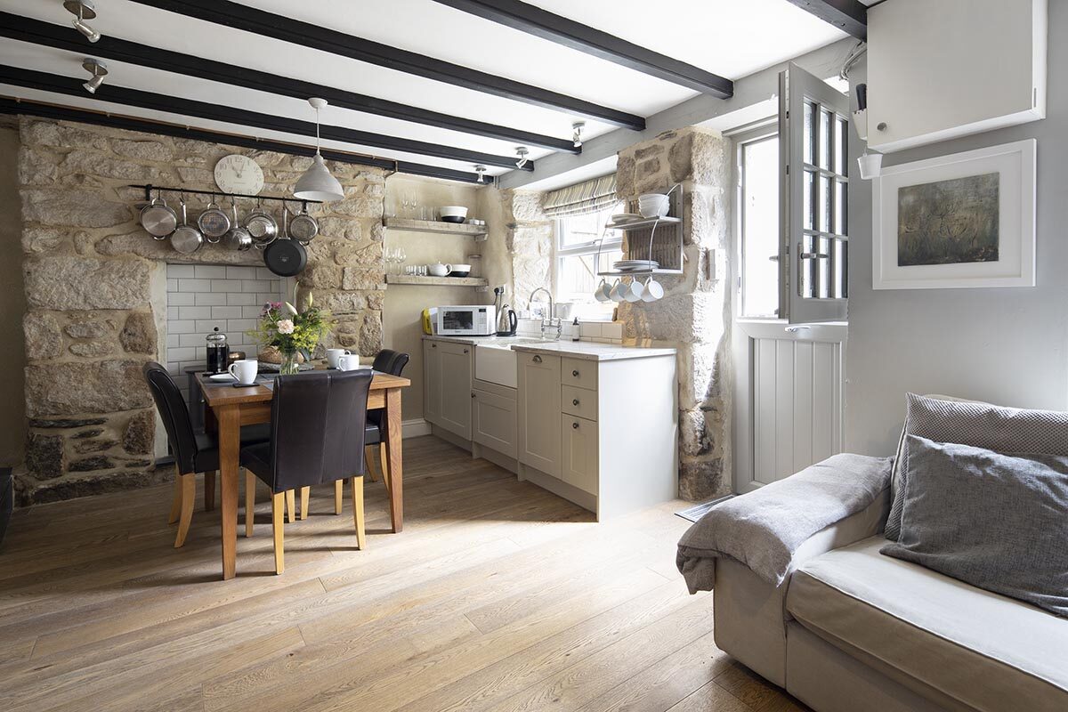 Oyster Cottage, Porthleven - interiors