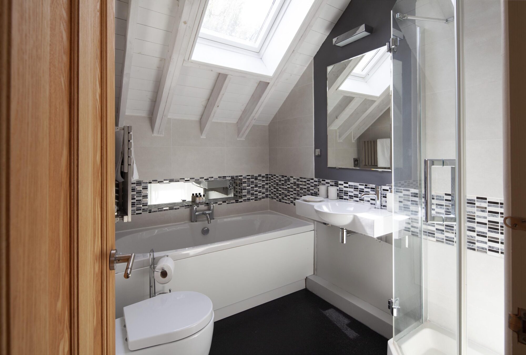 Mellangoose Mill, Sithney, nr Helston - interiors