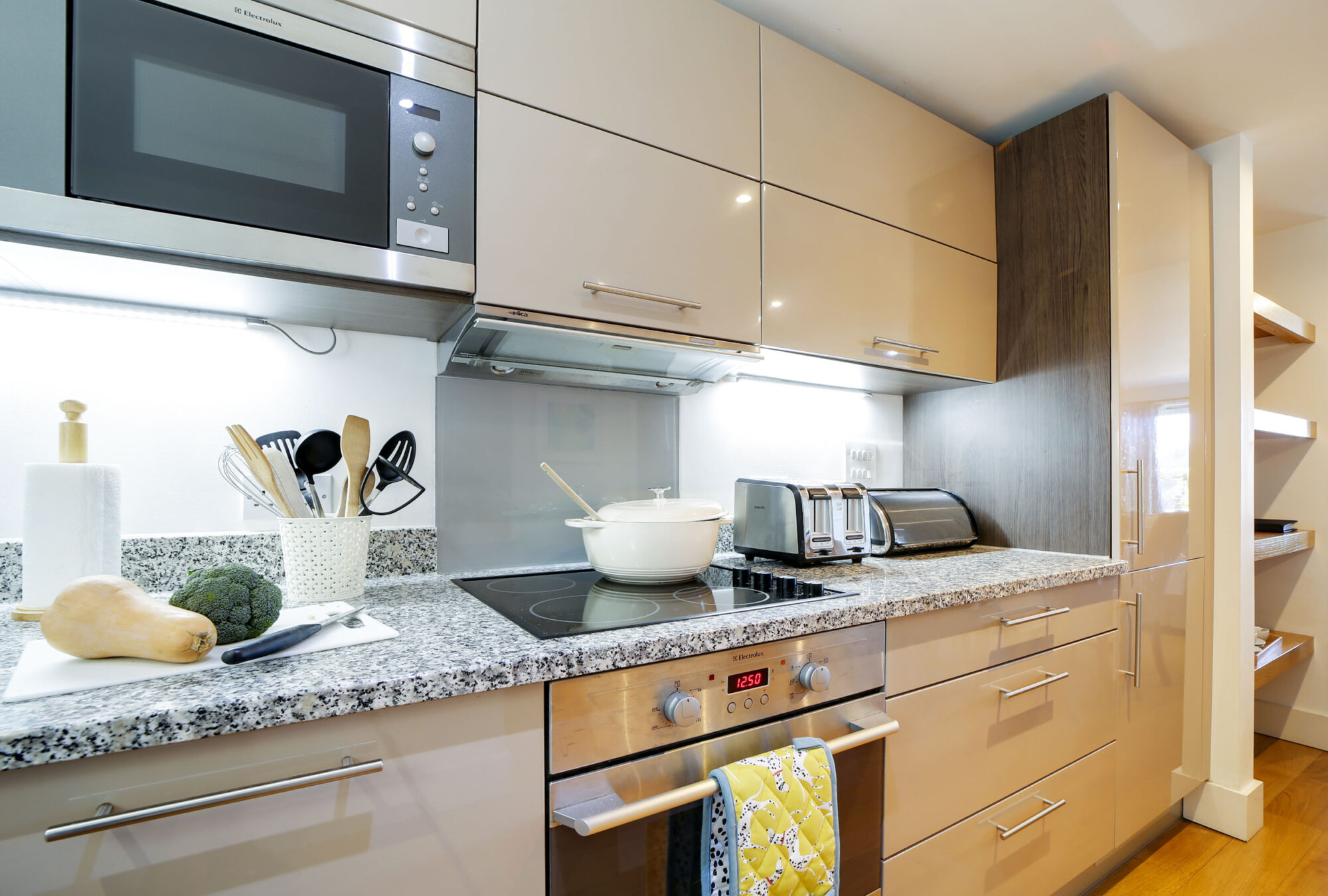 Quarterdeck, Porthleven - Interiors