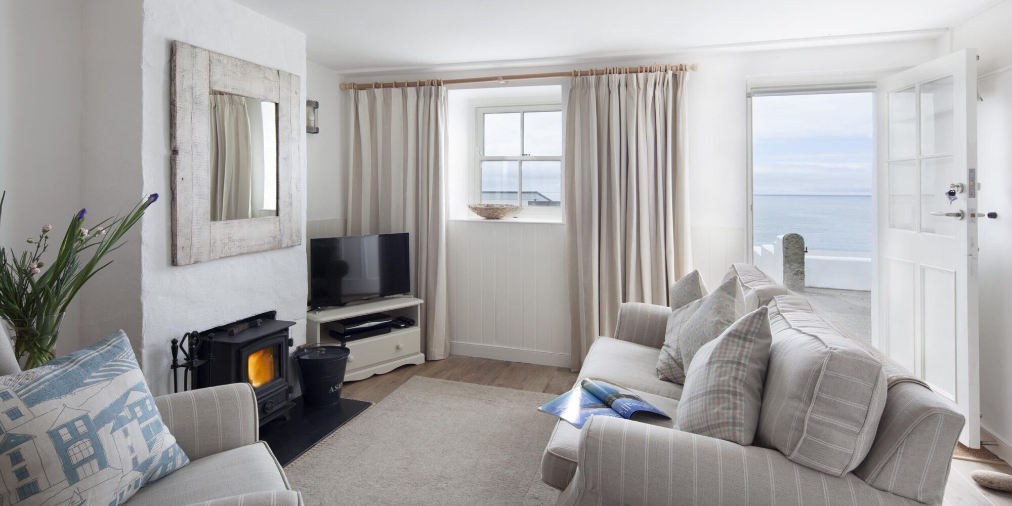 Saclara Cottage, Porthleven - interiors