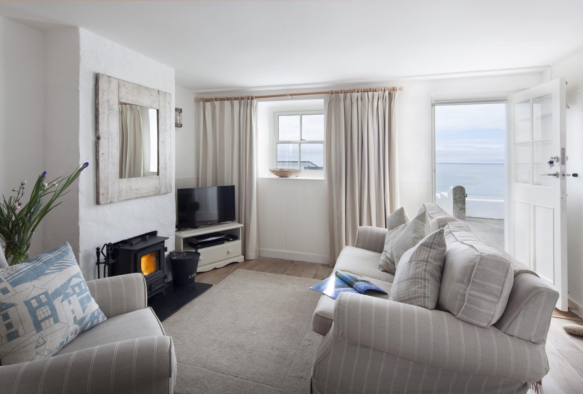 Saclara Cottage, Porthleven - interiors