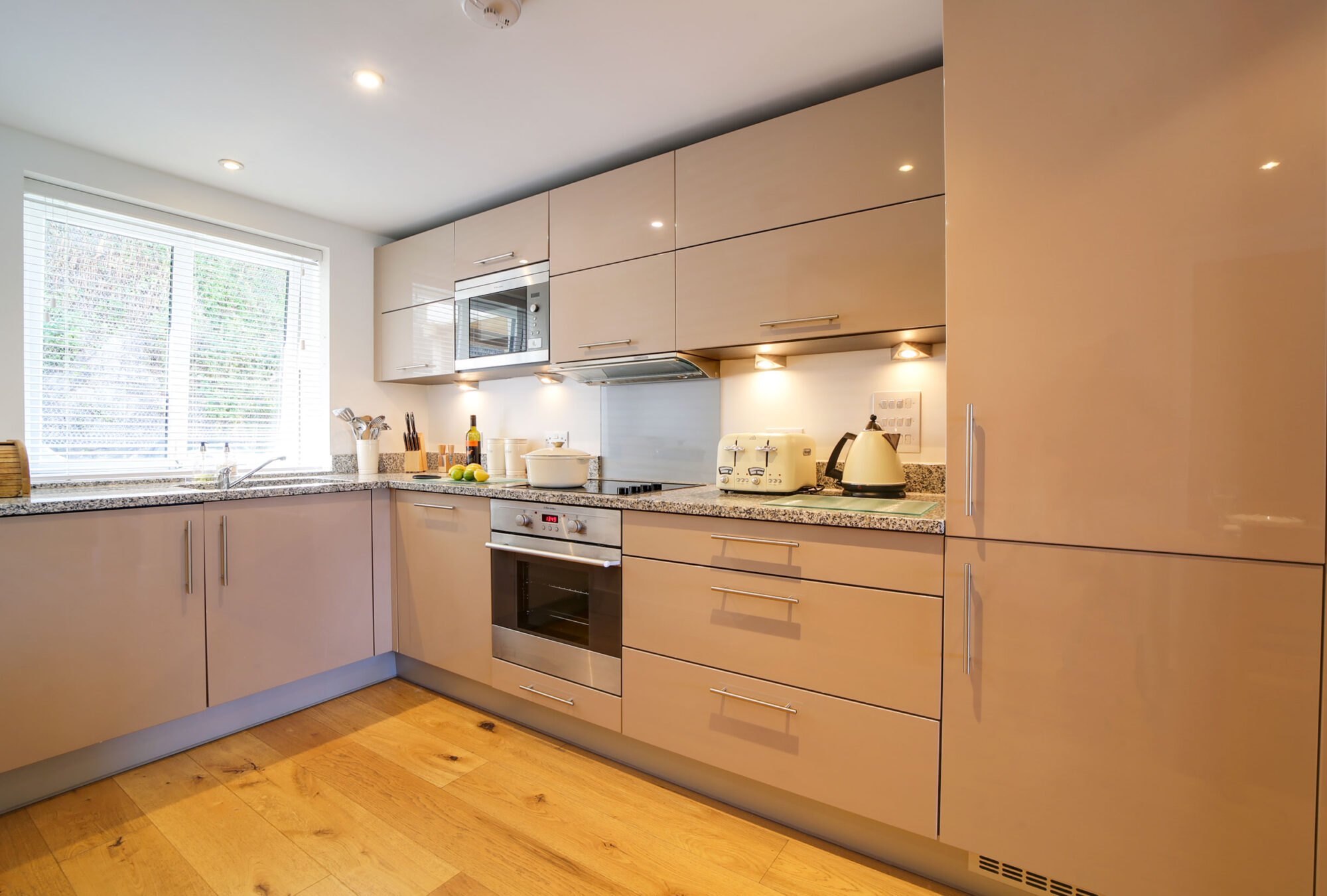 Sanibel, Porthleven - interiors