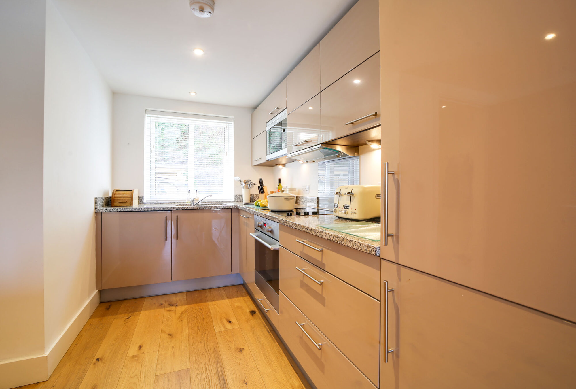 Sanibel, Porthleven - interiors