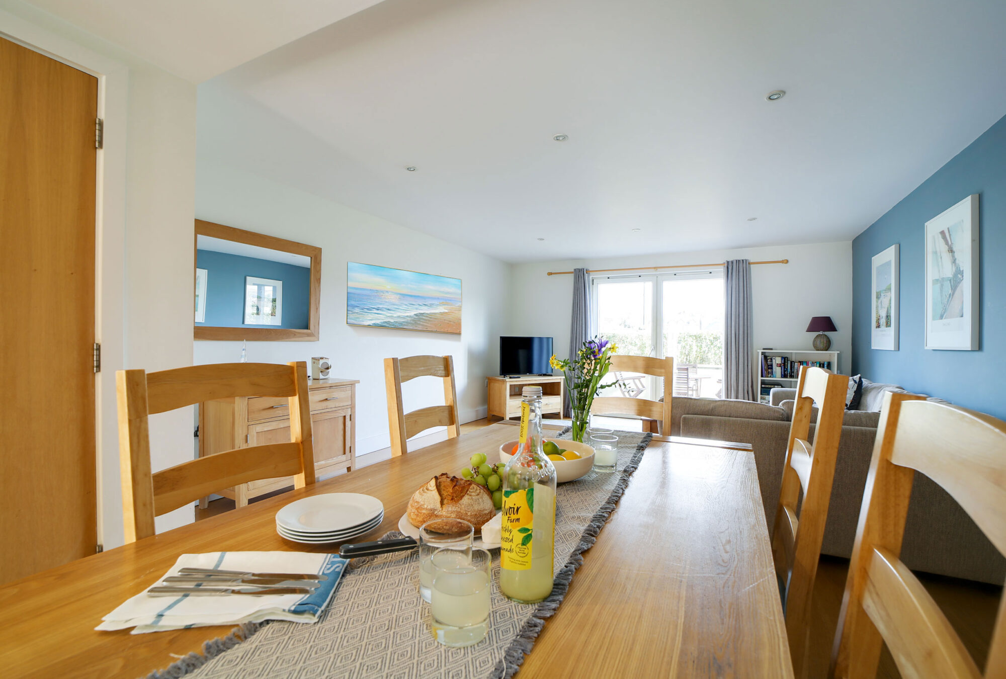 Spinnakers, Porthleven - interiors