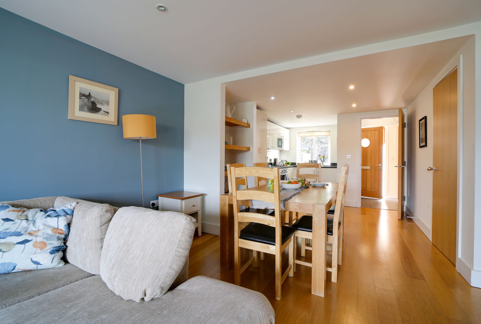 Spinnakers, Porthleven - interiors