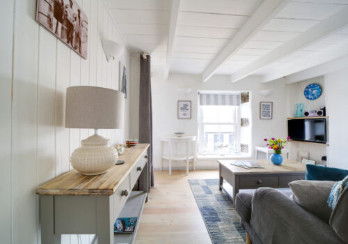 Tops cottage interiors