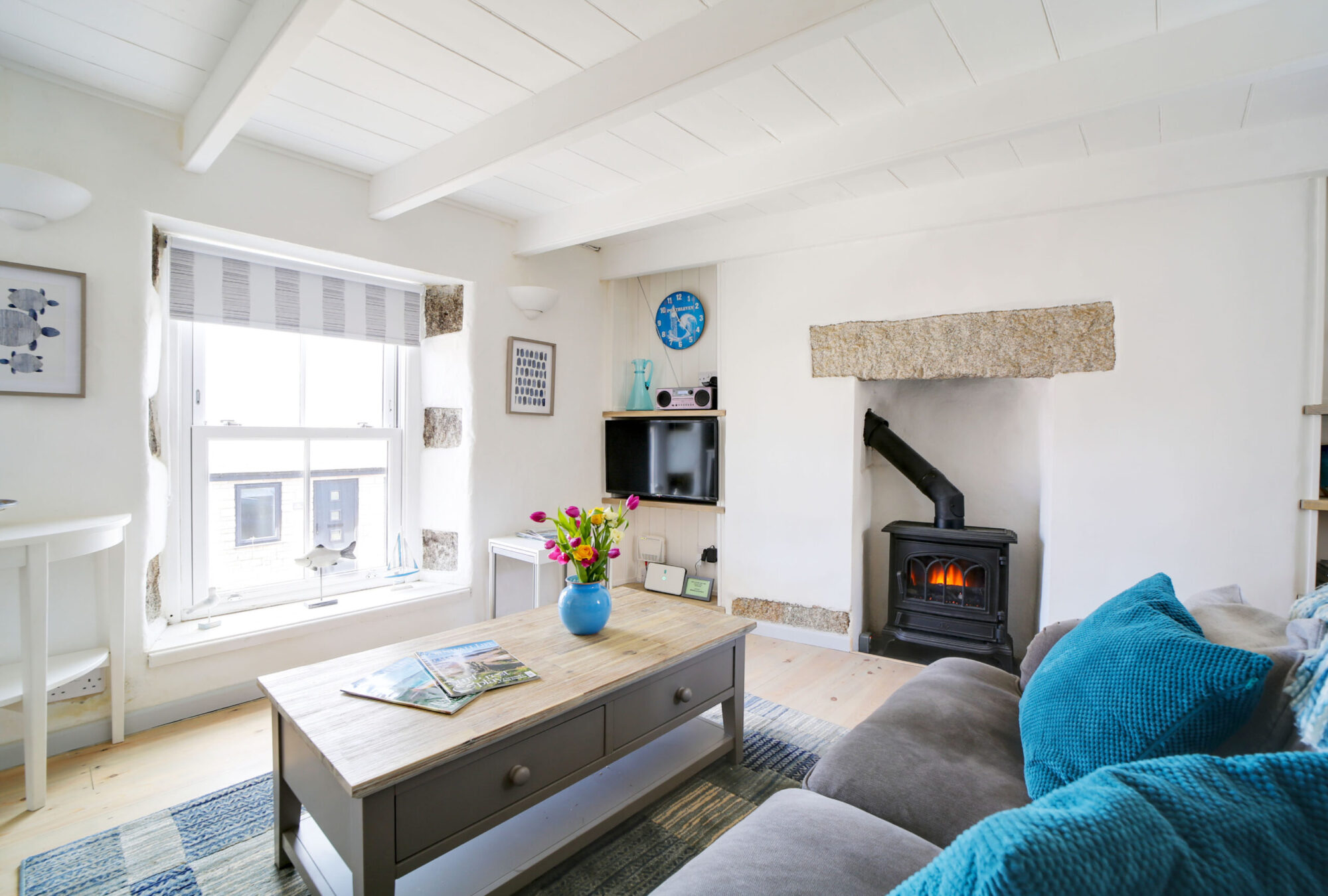 Tops cottage interiors