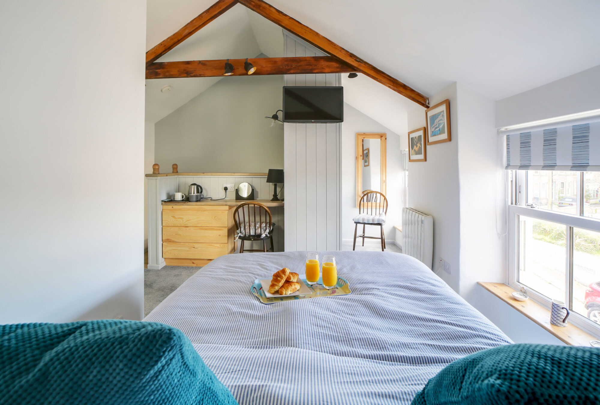 Tops cottage interiors