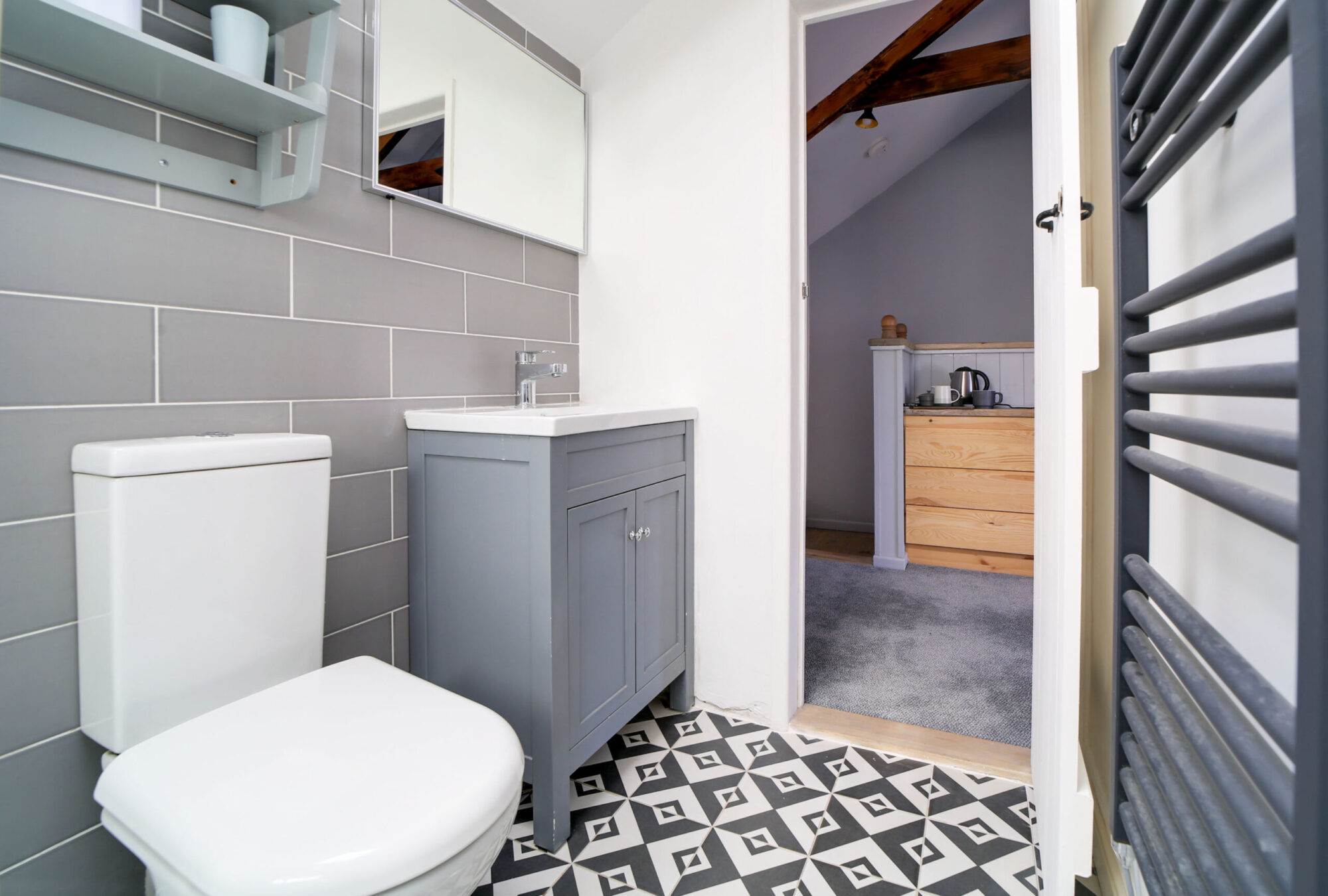 Tops cottage interiors