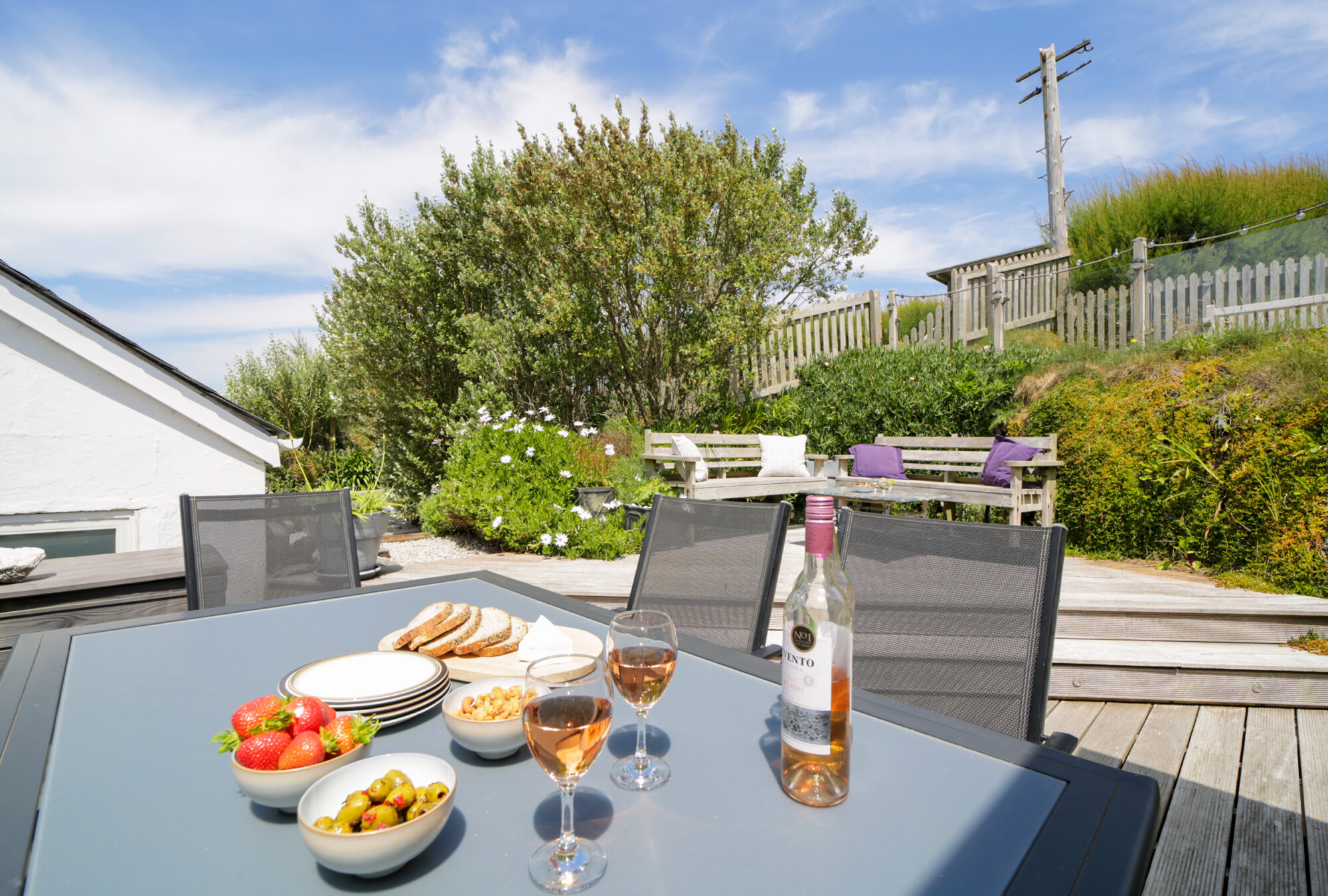 Trigg Cottage, Porthleven - interiors
