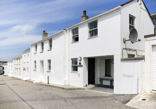 Trigg Cottage, Porthleven - interiors