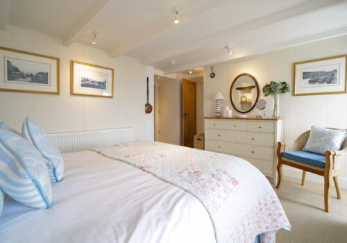 Trigg Cottage, Porthleven - interiors