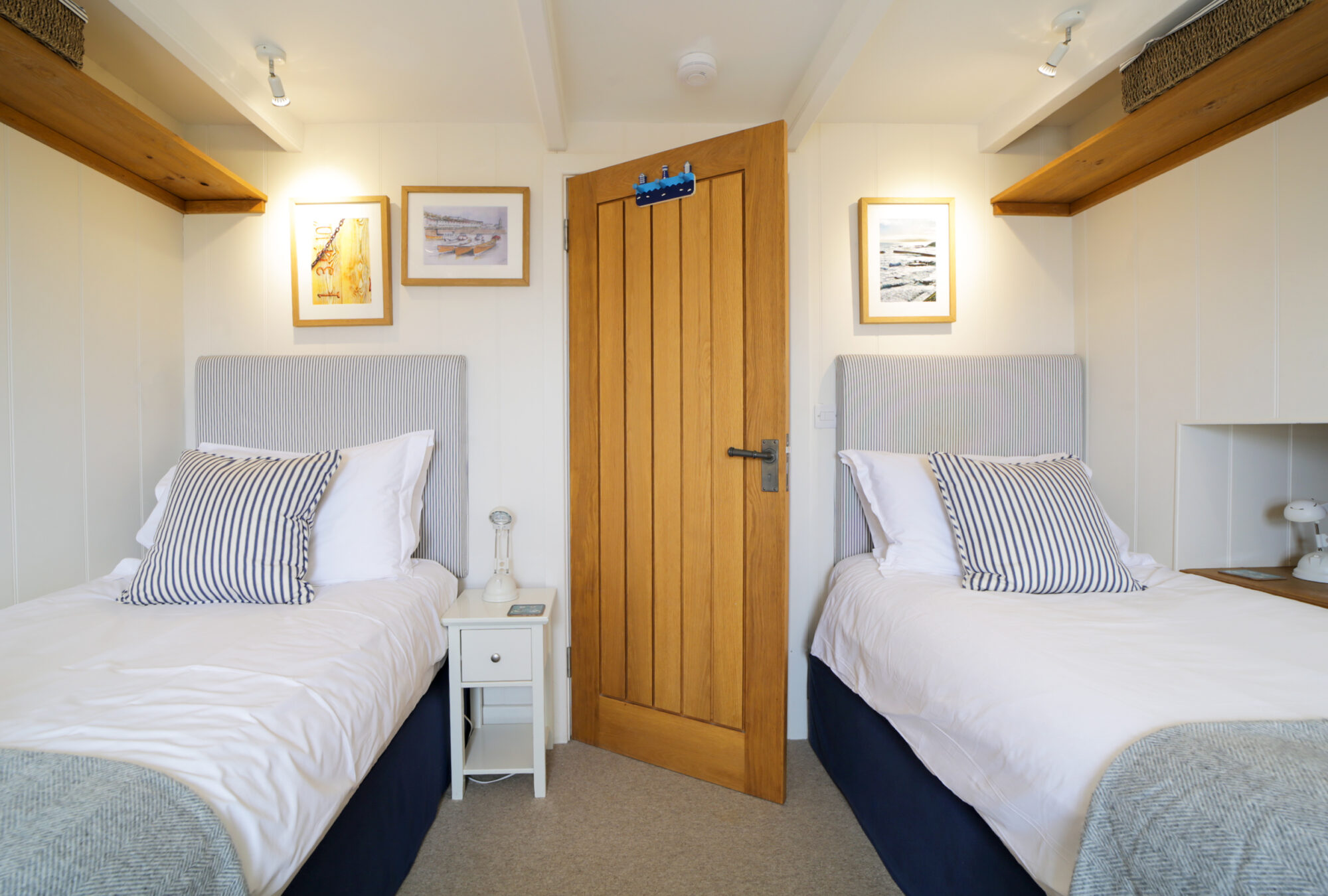 Trigg Cottage, Porthleven - interiors