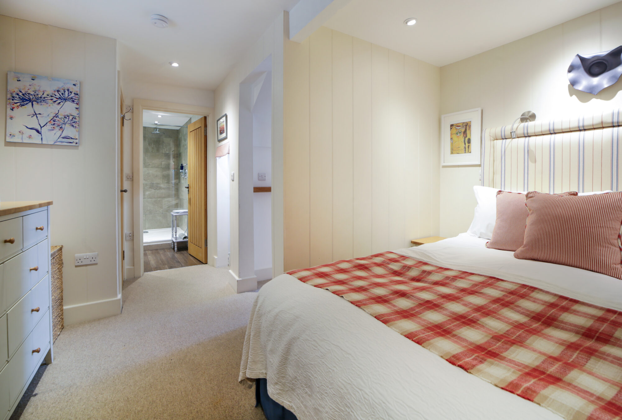 Trigg Cottage, Porthleven - interiors