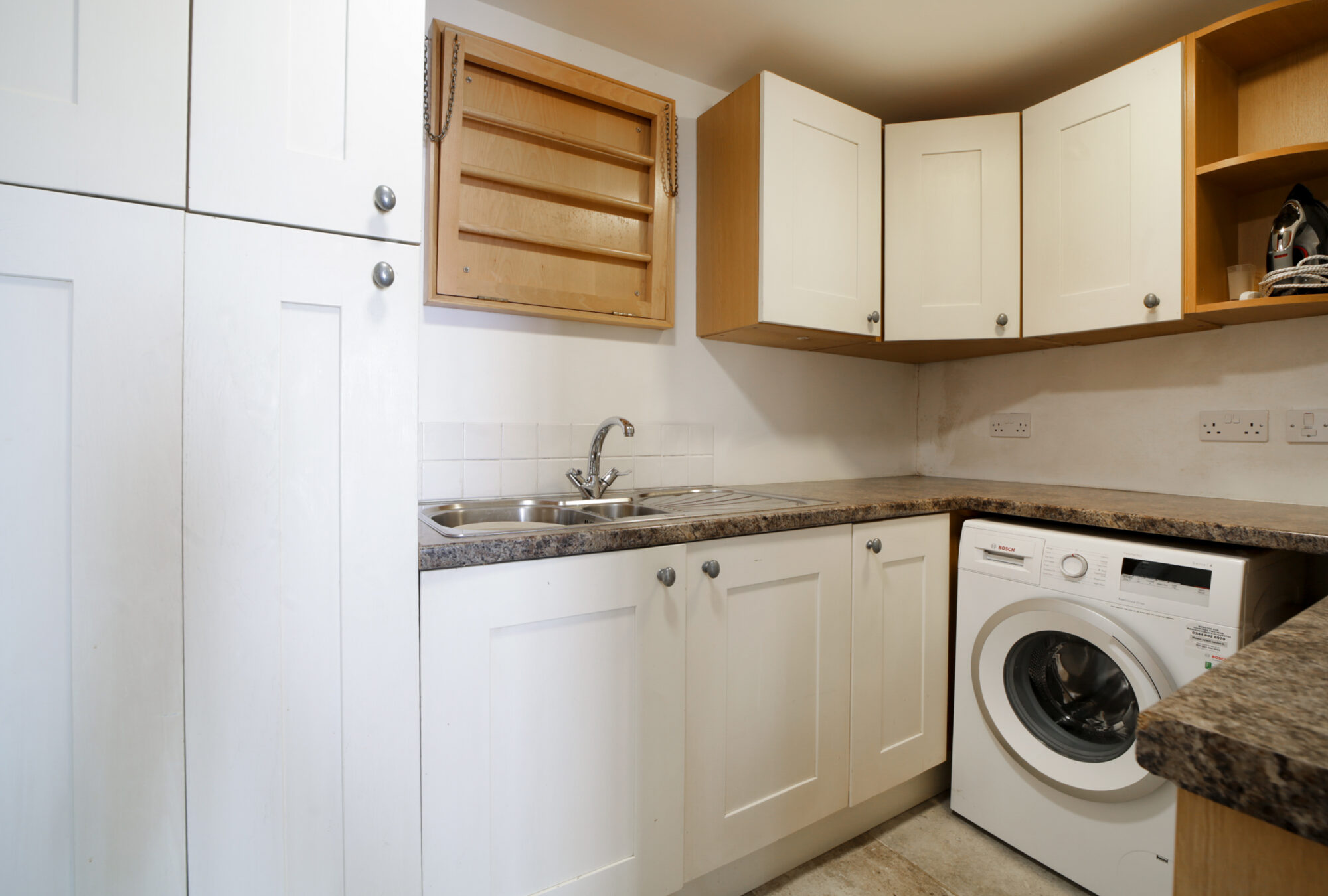 Trigg Cottage, Porthleven - interiors