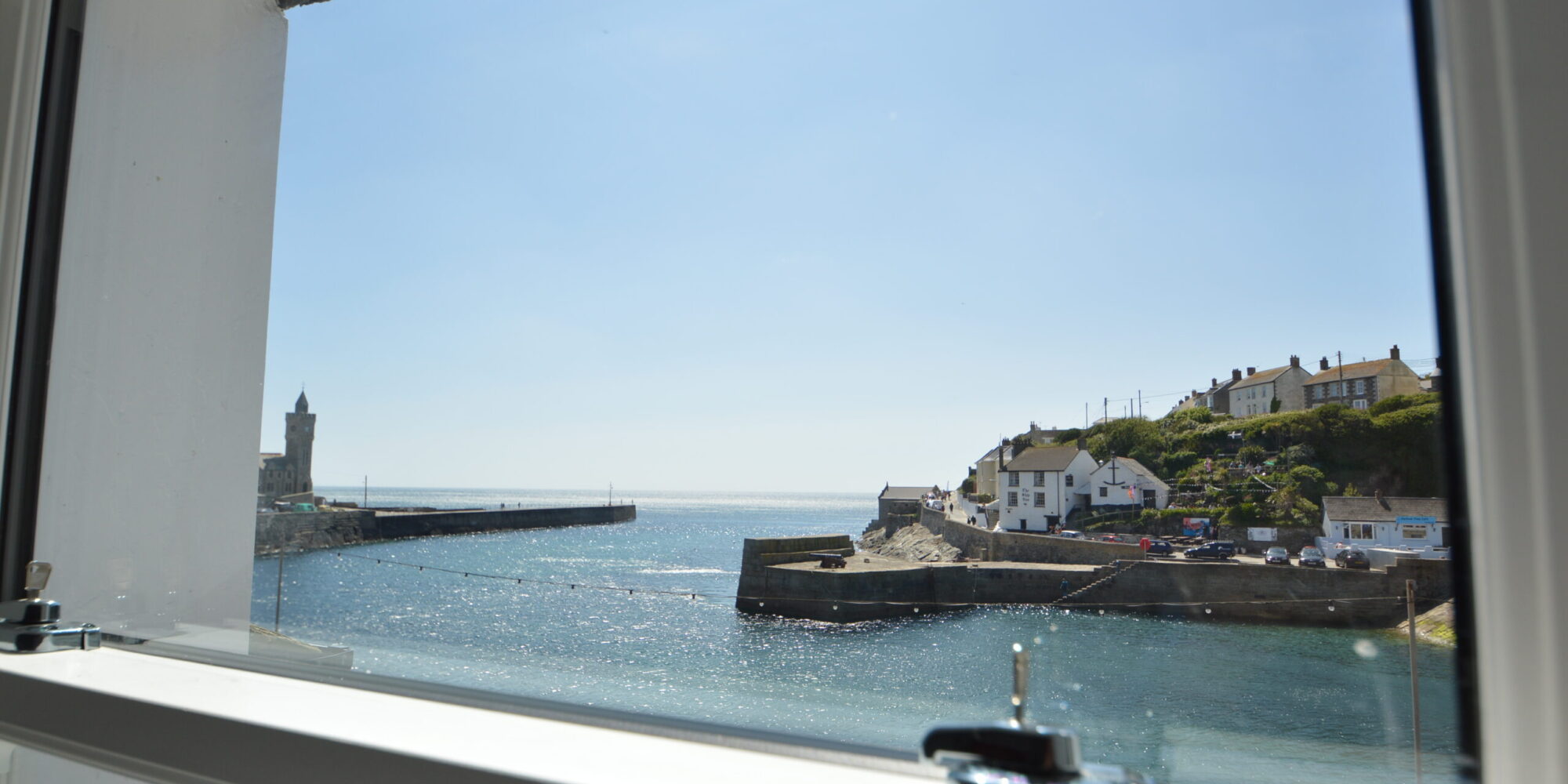 Wavecrest, Porthleven - interiors