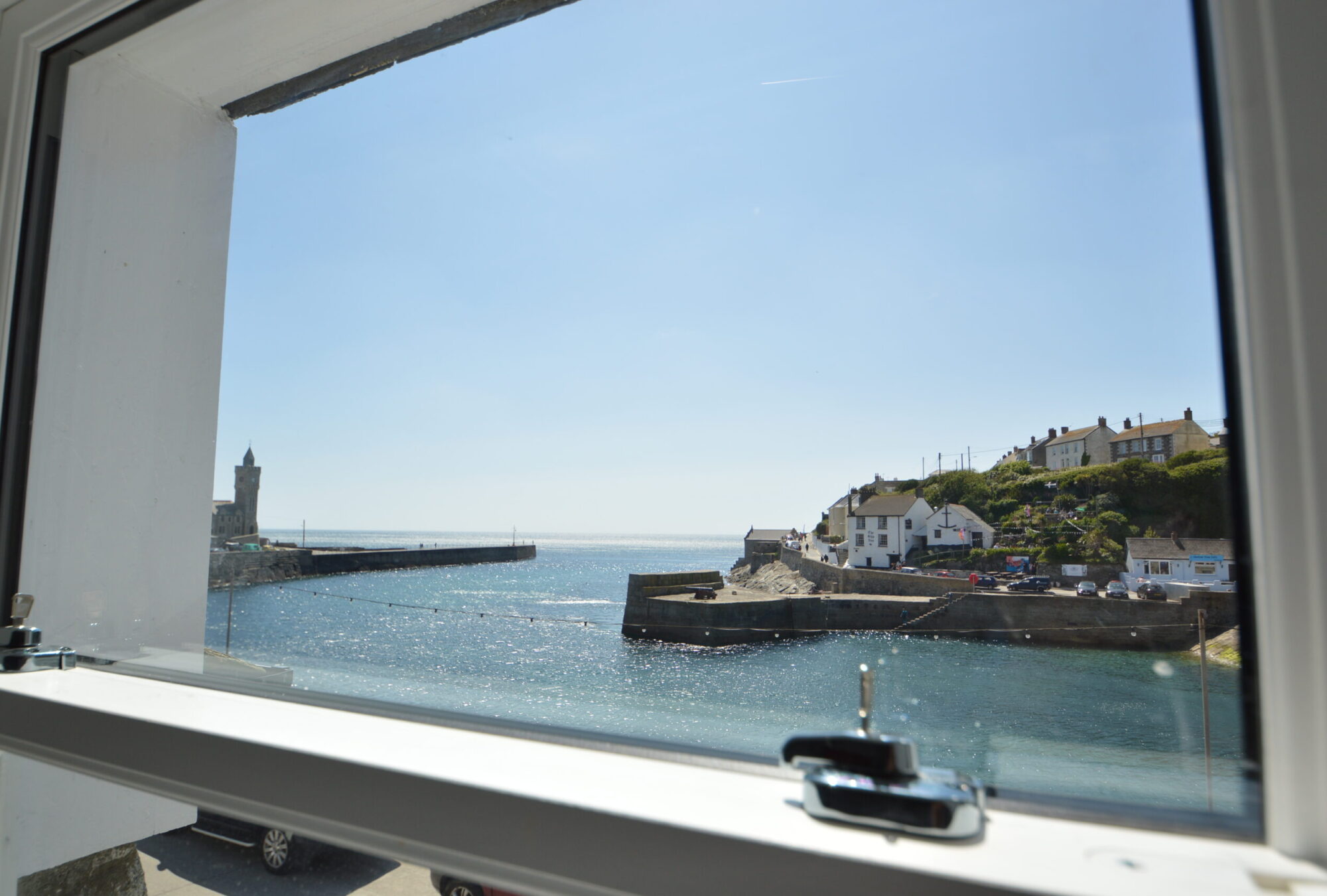 Wavecrest, Porthleven - interiors