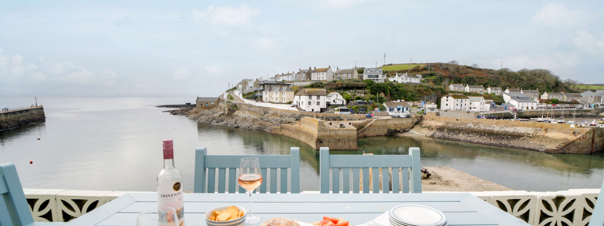 Harbour Cottage, Porthleven - interiors