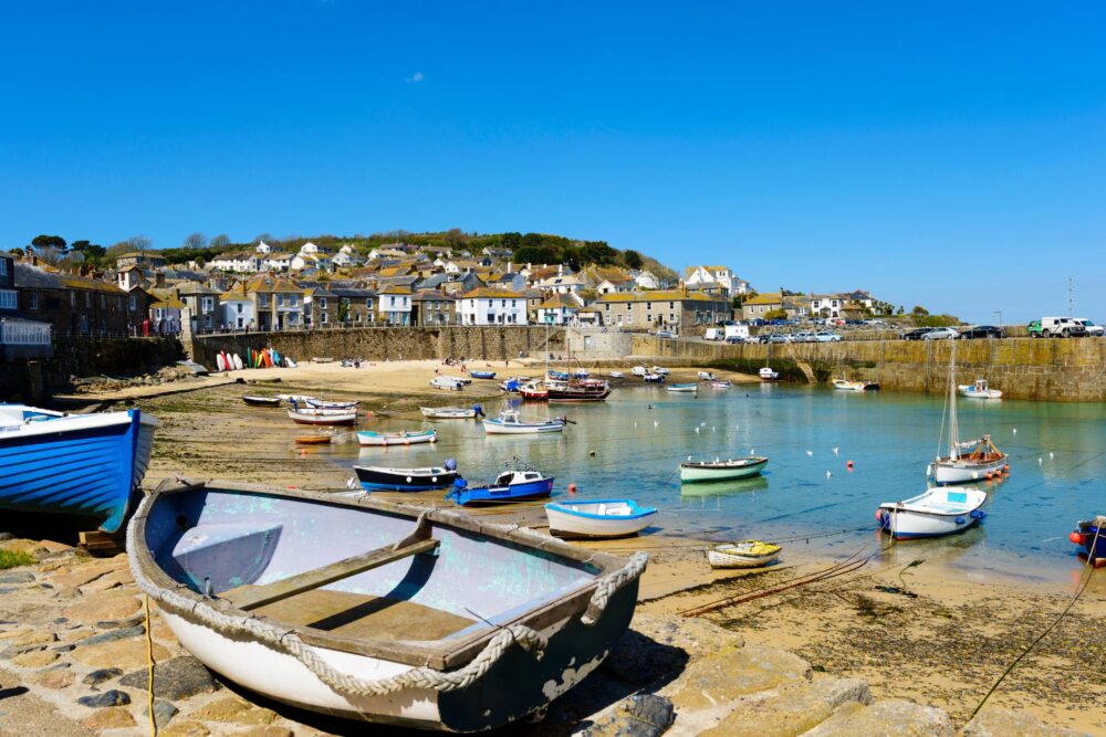 Mousehole harbour cornwall