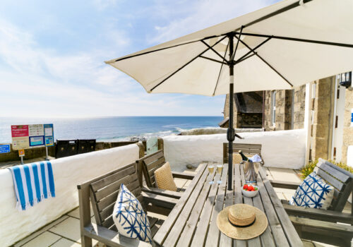 Beachcomber Cottage - Patio view